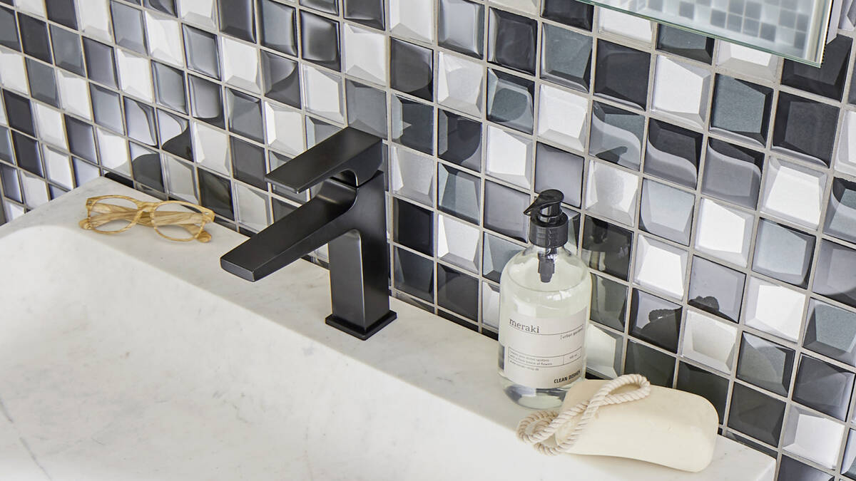 8 Steps to the Perfect Spa-Inspired Bathroom