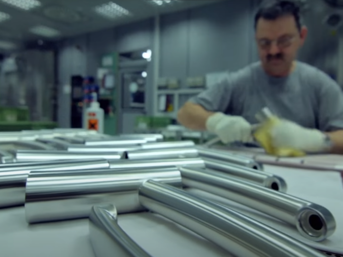 Manufacturing process mixer