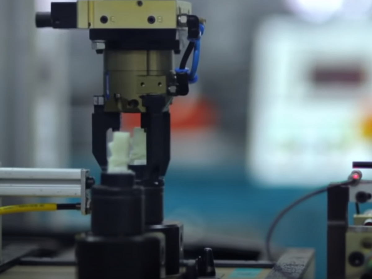 Manufacturing process mixer