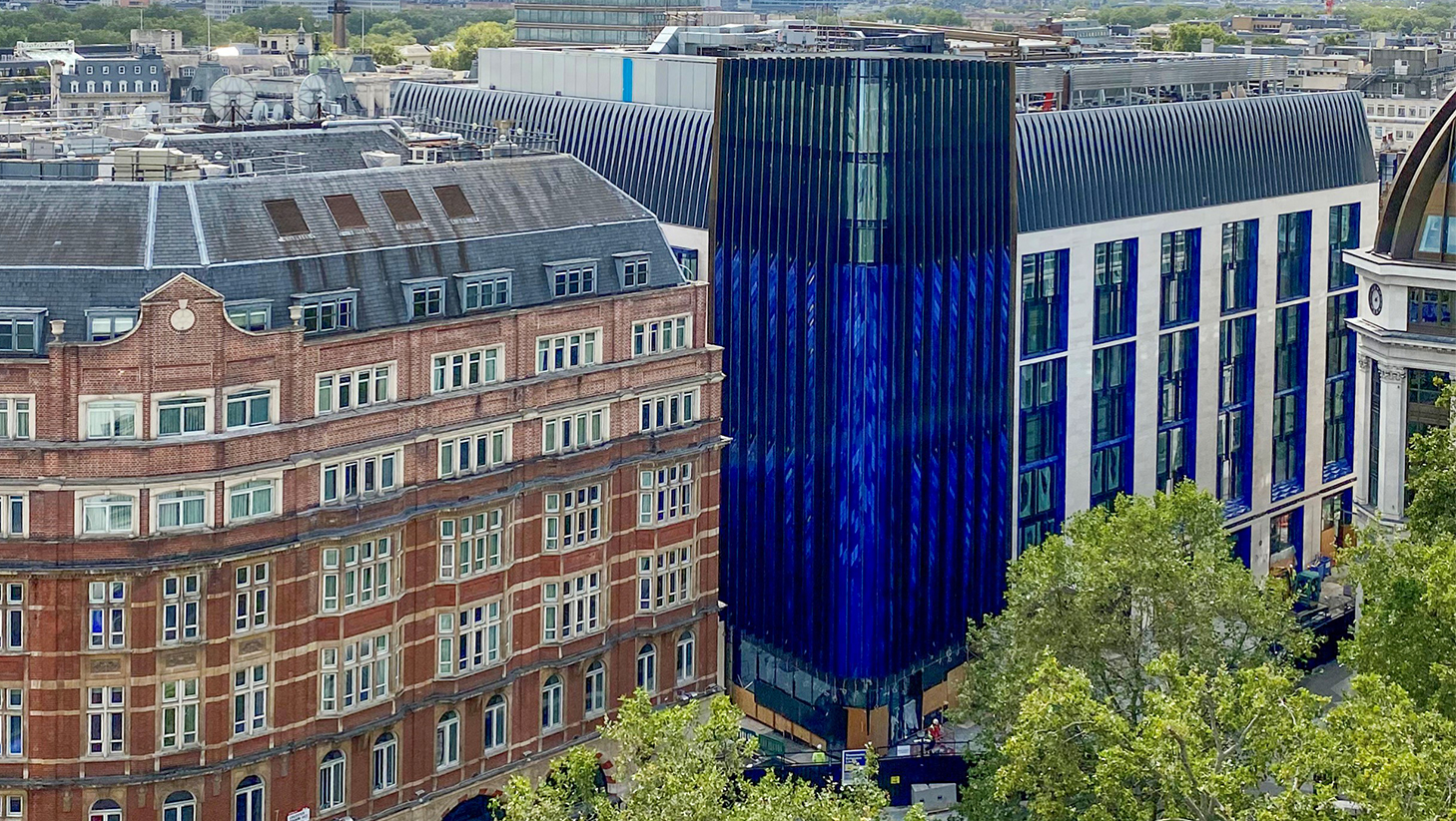 The Londoner Exterior