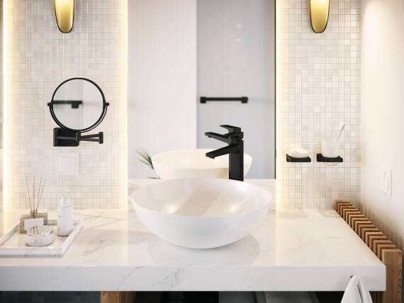hansgrohe faucet and accessories in Matt Black
