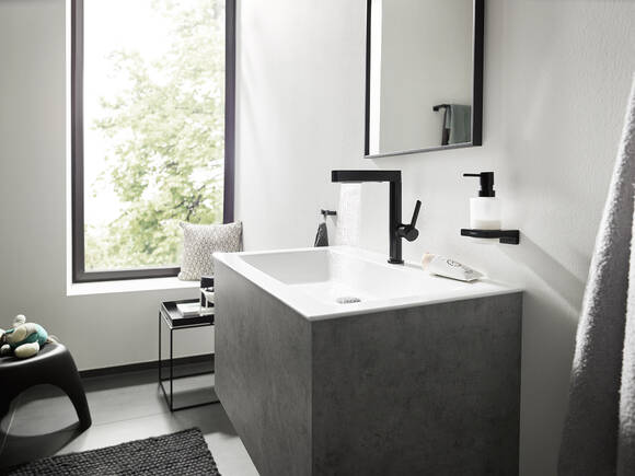 Accessoires AddStoris de hansgrohe en noir mat.