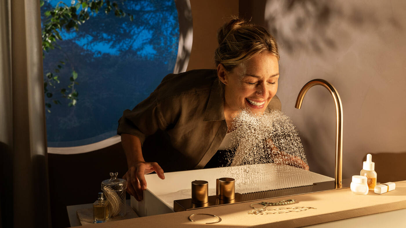 Mitigeur design Avalegra avec jet d’eau.