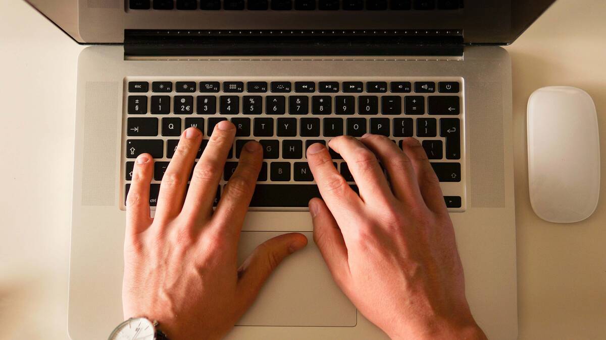 View AXOR brochures or the spare parts catalogue online.