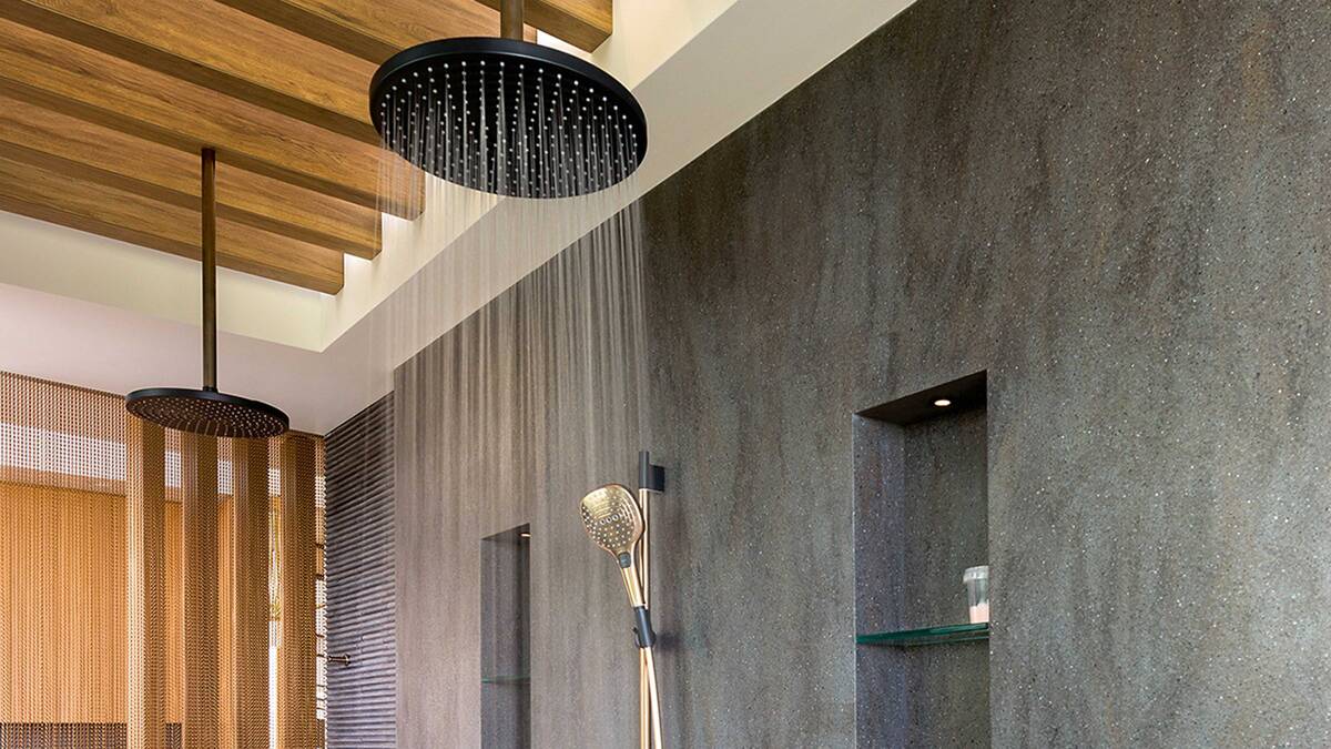 Fargede AXOR-armaturer i en eksklusiv privatresidens.