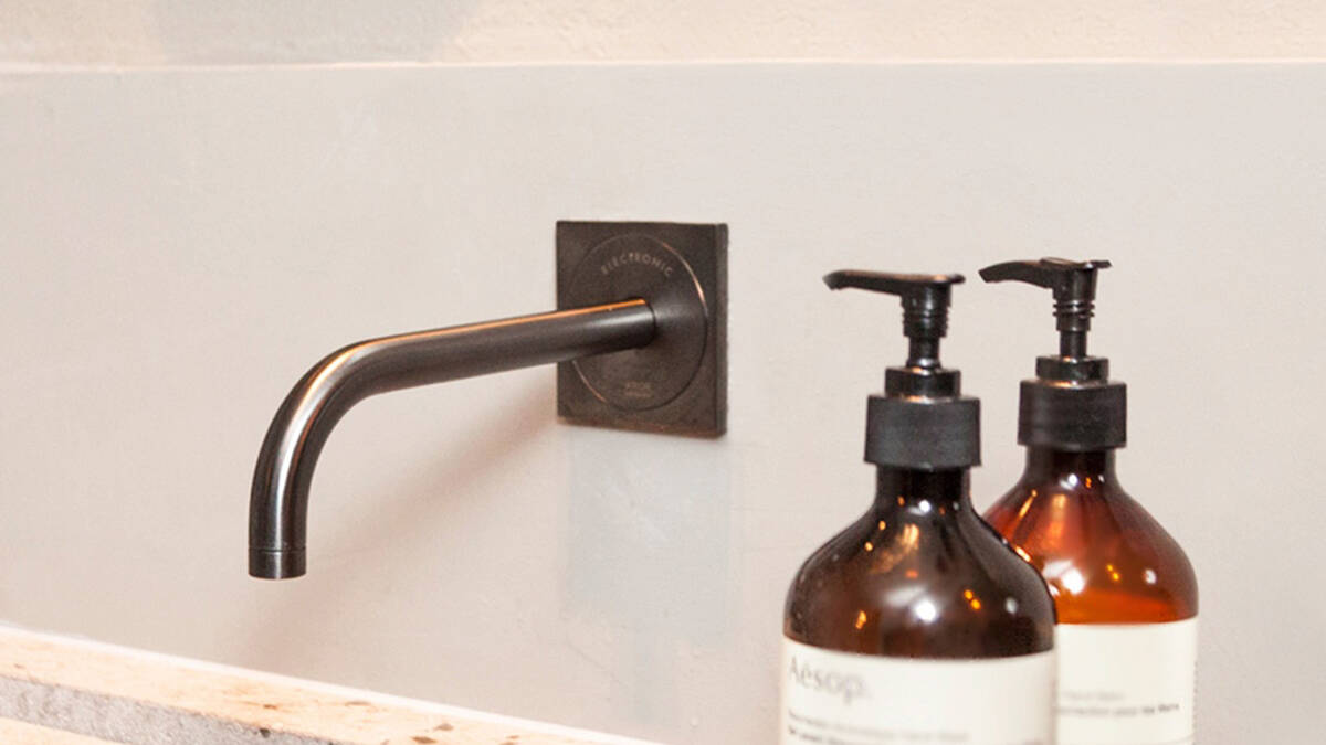 AXOR Uno berøringsfritt armatur i Restaurant The Jane.