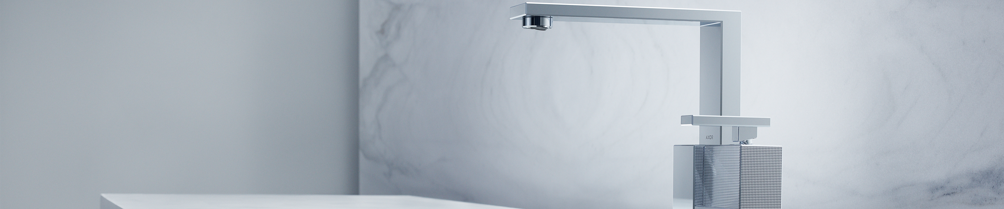 Neuheit für Waschtisch, Wanne, Dusche: AXOR Edge Armatur Neuheit für Waschtisch, Wanne, Dusche: AXOR Edge Armatur