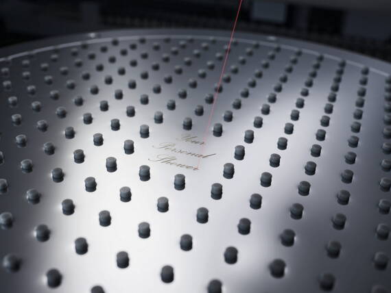 AXOR ermöglicht persönliche Embleme auf Armaturen und Duschen AXOR ermöglicht persönliche Embleme auf Armaturen und Duschen