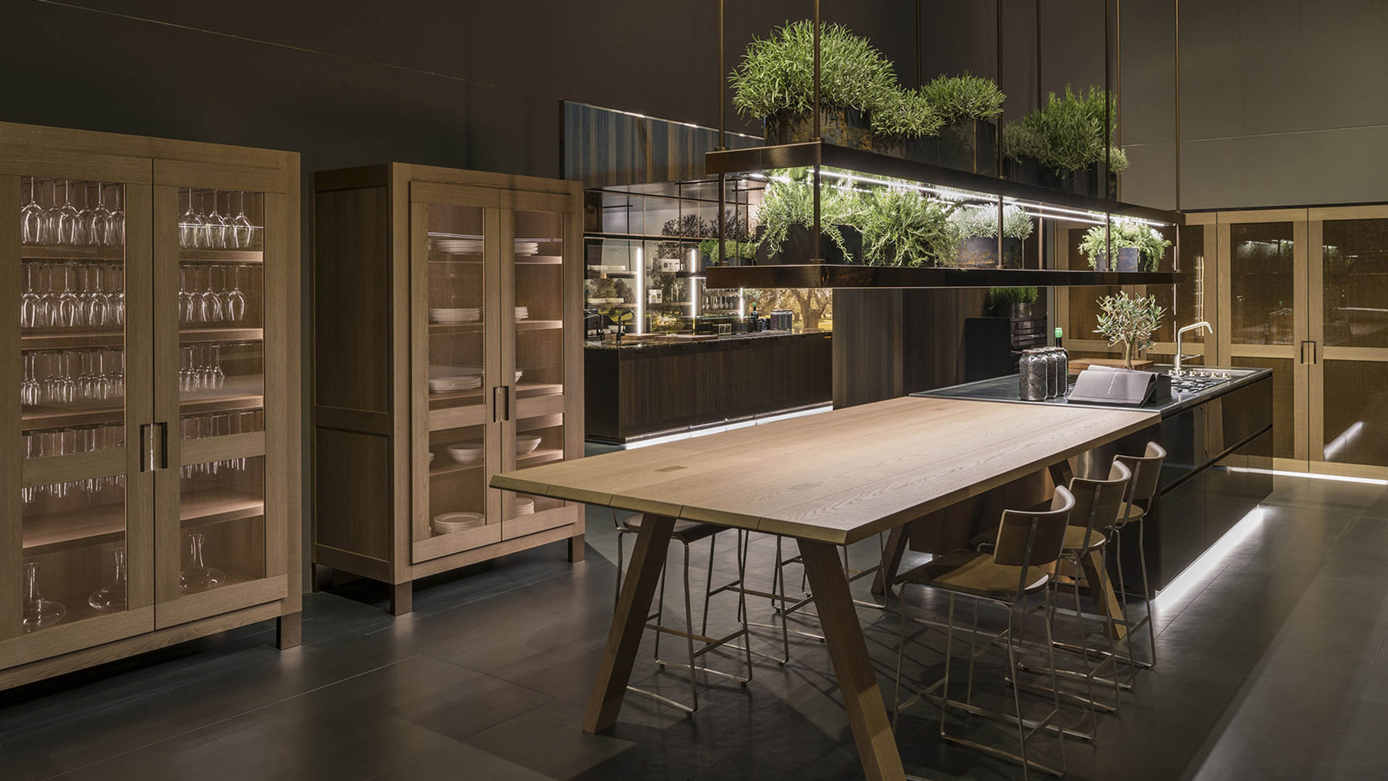 Antonio Citterio: About the designer & architect