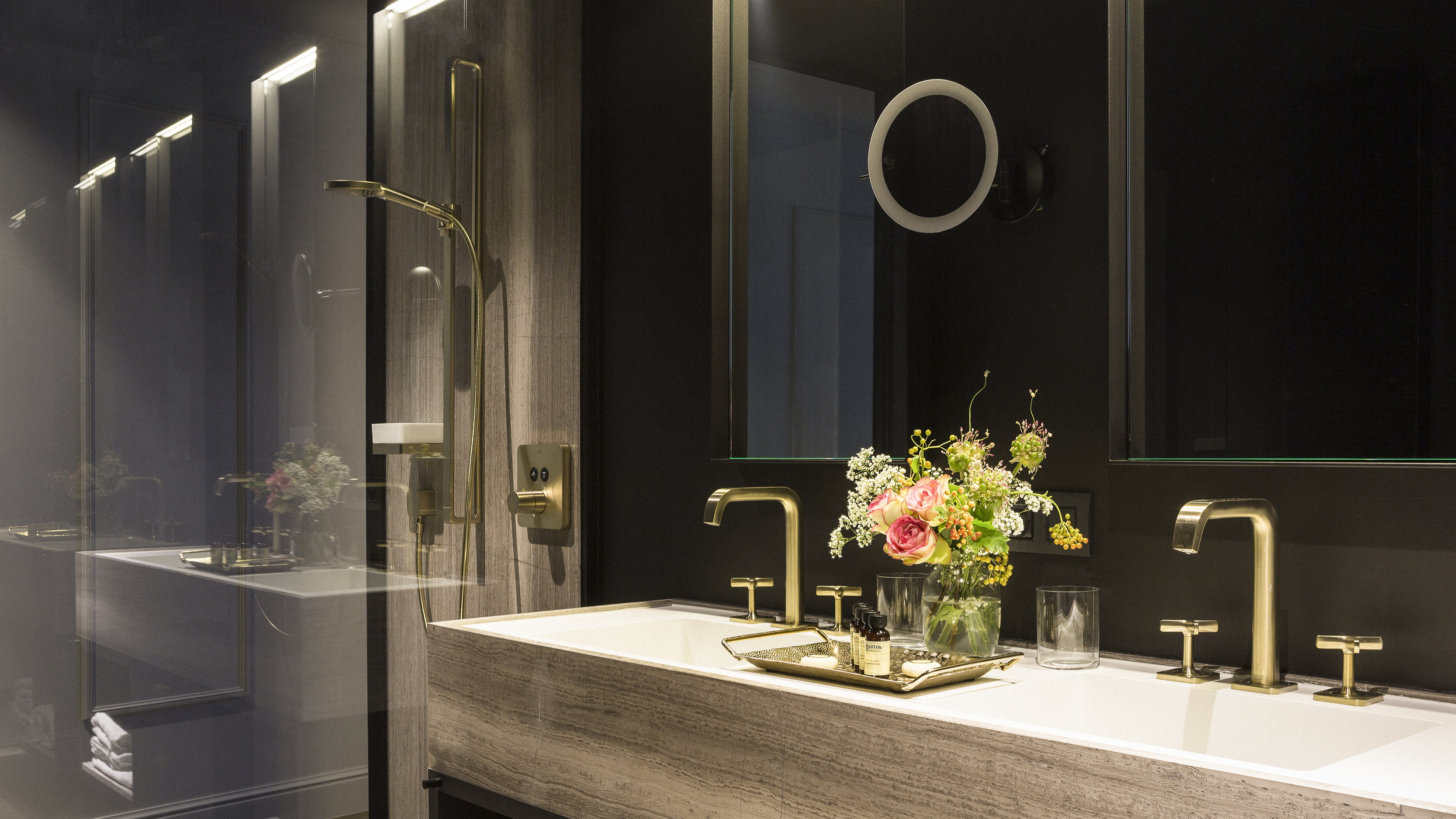 Badkamer van het spannendste designhotel in Vlaanderen, De Gulde Schoen.