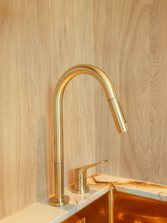 AXOR Citterio M Mixer 220 in Brushed Brass AXOR Citterio M Mixer 220 in Brushed Brass