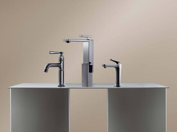 Les mitigeurs AXOR Montreux, AXOR Edge et AXOR Citterio C témoignent de la variété des designs AXOR.