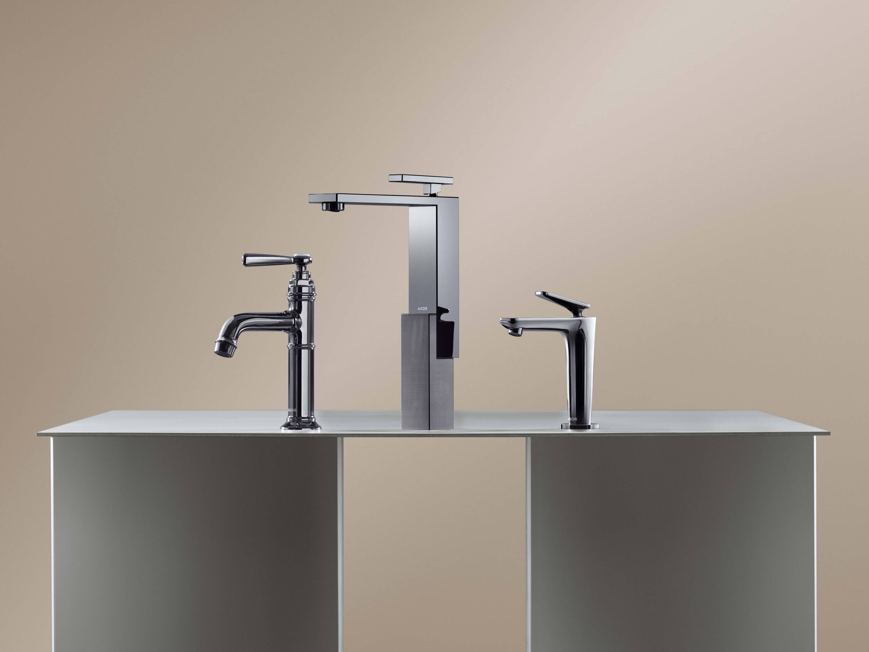 AXOR Montreux, AXOR Edge og AXOR Citterio C armaturer, eksempler på AXORs alsidige design.