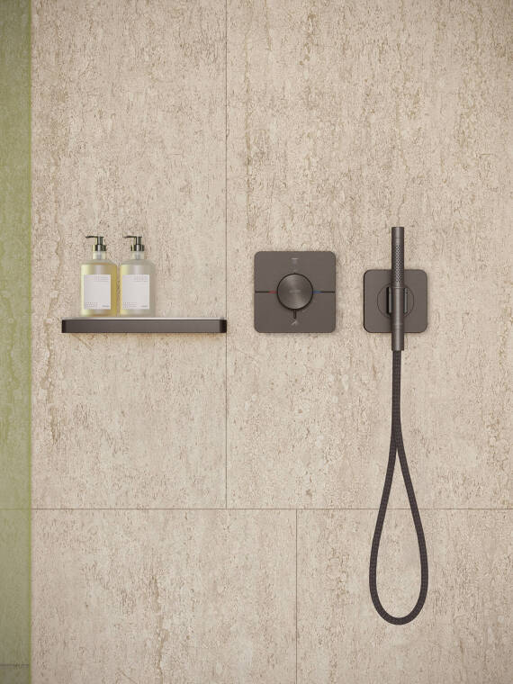 Detail shot of the AXOR ShowerSelect ID thermostatic module - Precision meets personality Detail shot of the AXOR ShowerSelect ID thermostatic module - Precision meets personality
