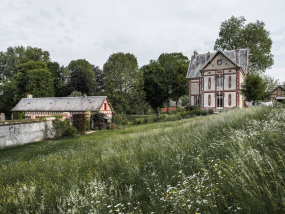 La Casa del pescatore di Tristan Auer in Normandia vista dall'esterno
