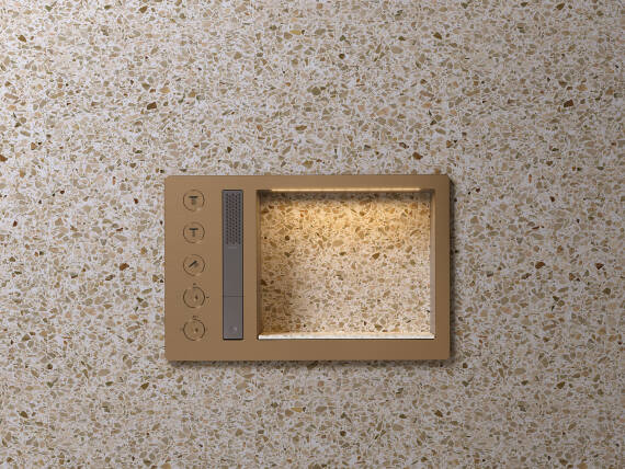 AXOR Incava en bronce cepillado con panel posterior de terrazo personalizado