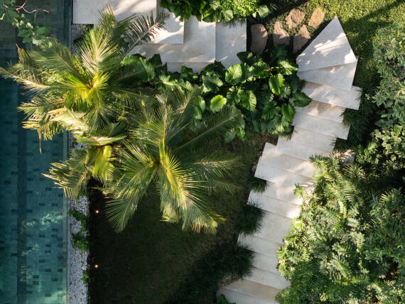 Außenaufnahme der Lost Villa von oben