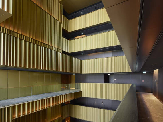 El espectacular atrio del Königshof, en Múnich