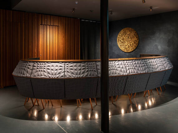 Open interiors in close harmony with the hotel’s history and surrounding lake, referencing the sun, moon, and stars Open interiors in close harmony with the hotel’s history and surrounding lake, referencing the sun, moon, and stars