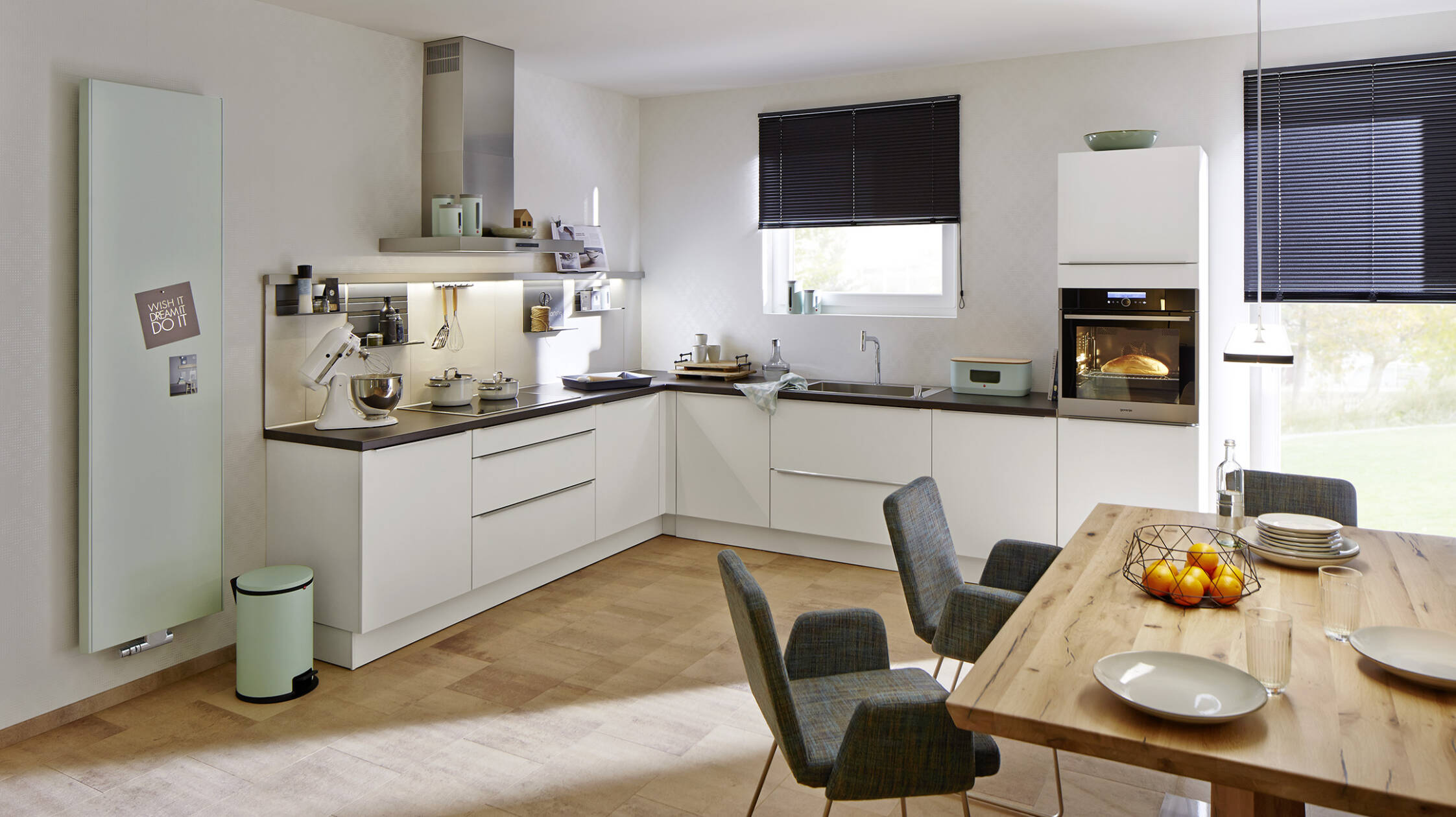 Une cuisine de rêve accueillante invite à la convivialité.