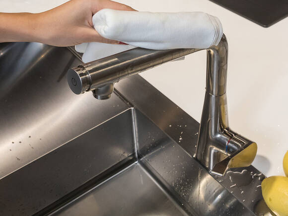 How to clean high-quality kitchen faucets