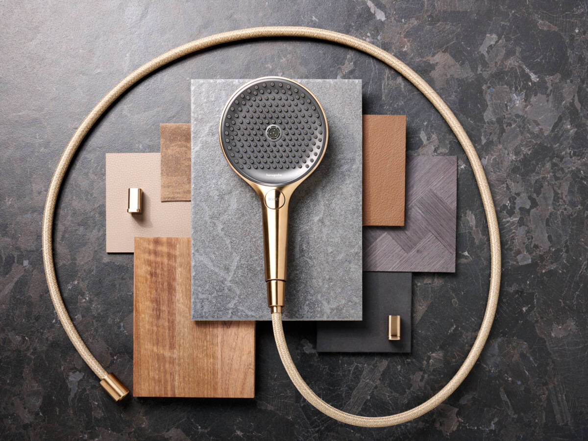 Designflex: hansgrohe shower hoses for modern bathrooms.