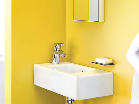 Focus: added comfort and convenience for wash basins of any size.