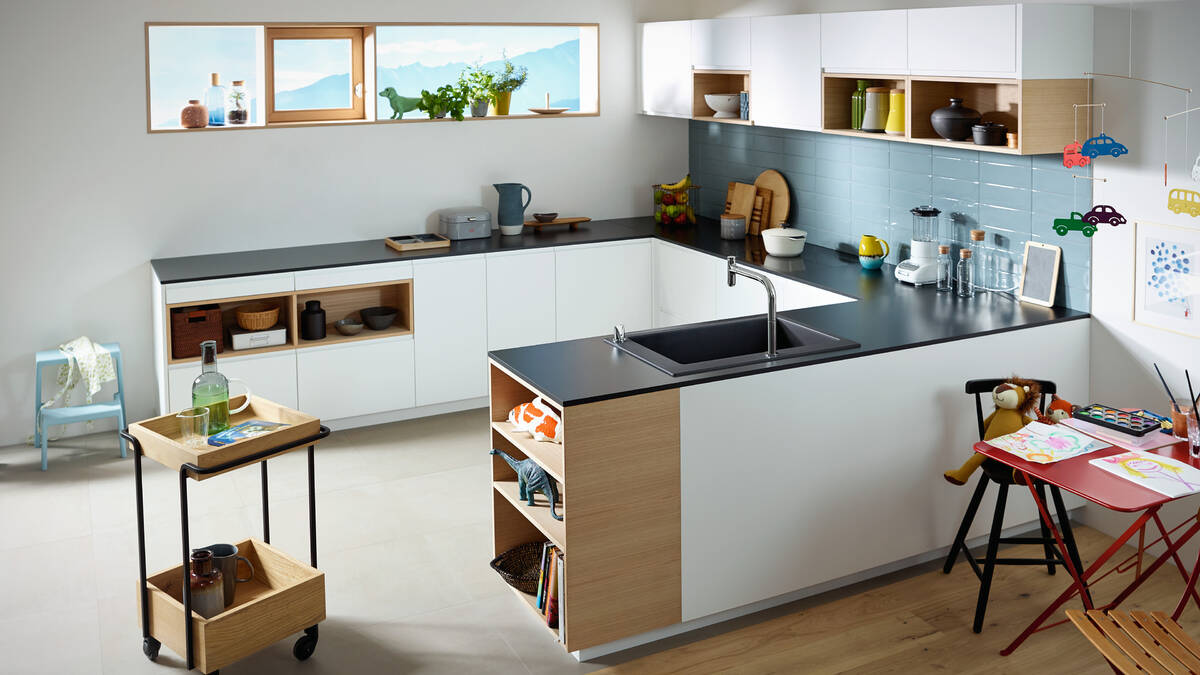 Granit passt in die moderne Küchengestaltung. Granit passt in die moderne Küchengestaltung.