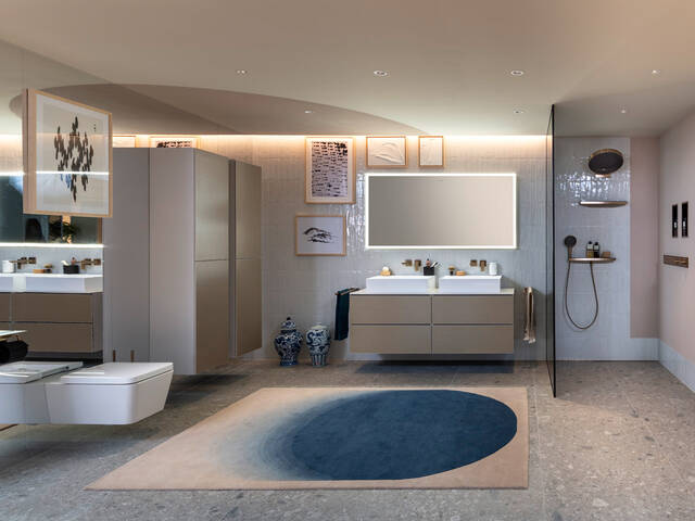 Hansgrohe ShowerSelect installation in a renovated bathroom 