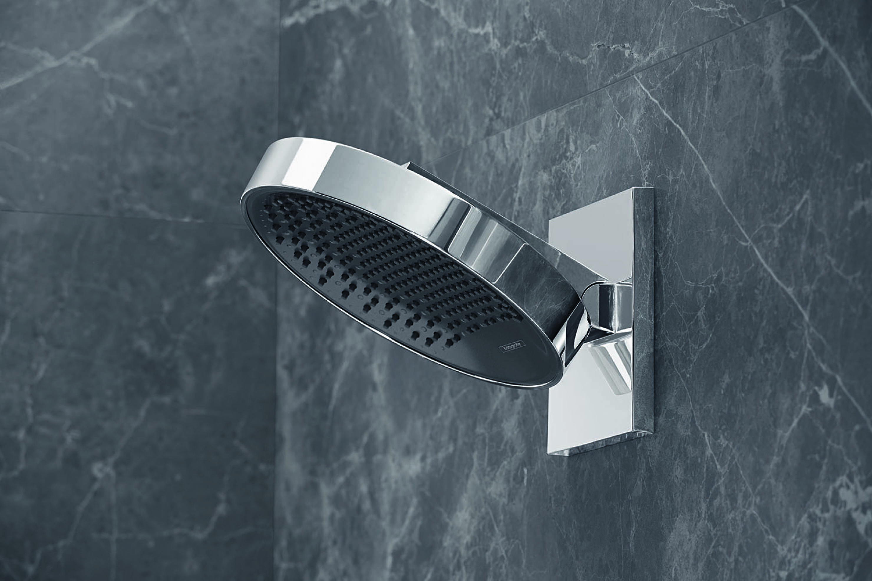 Rainfinity by hansgrohe with PowderRain: shower system. Rainfinity by hansgrohe with PowderRain: shower system.