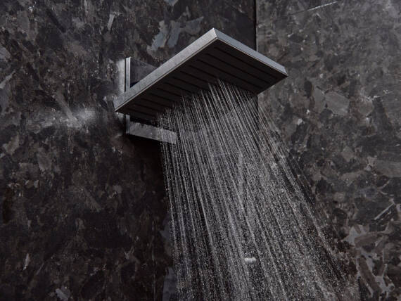 hansgrohe hoofddouche met PowderRain straal.