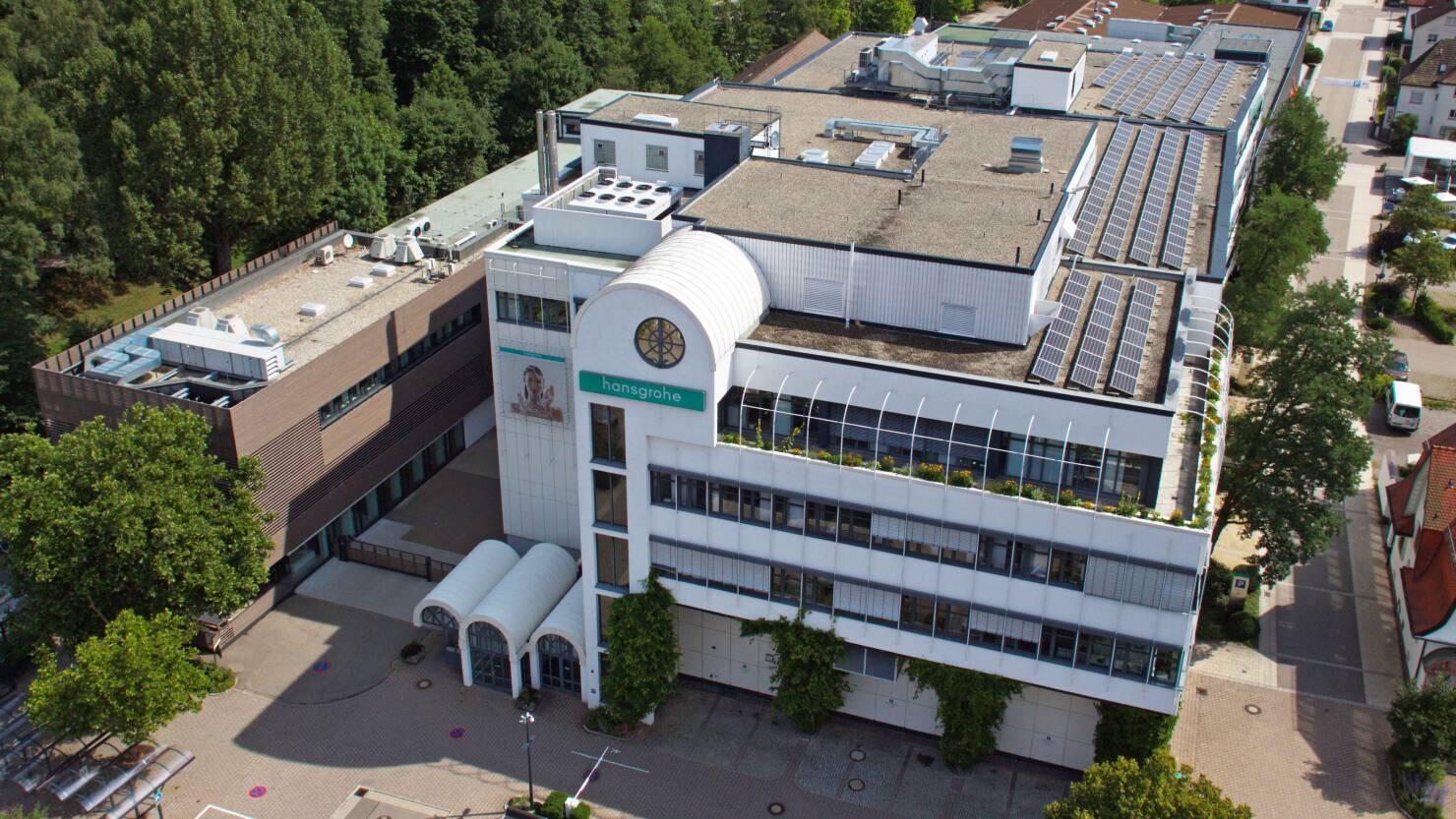 Hansgrohe donates a total of 640,000 euros for victims of the flood ...