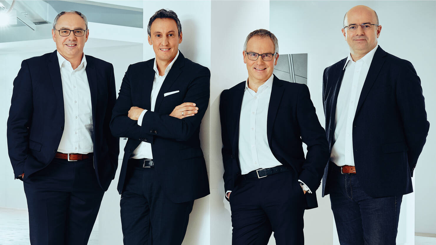 F. Semling, H. J. Kalmbach, R. Mayer, C. Gourlan. F. Semling, H. J. Kalmbach, R. Mayer, C. Gourlan.