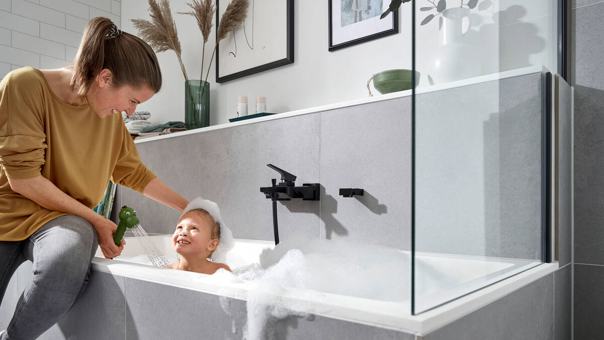 La ducha infantil Jocolino es perfecta para niñas y niños pequeños.