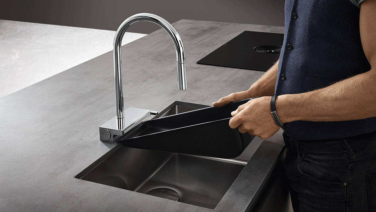 Multifunktionssieb ist an der Spüle flexibel einsetzbar.