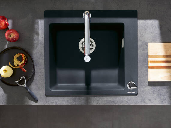 New combination of sink and kitchen tap. New combination of sink and kitchen tap.
