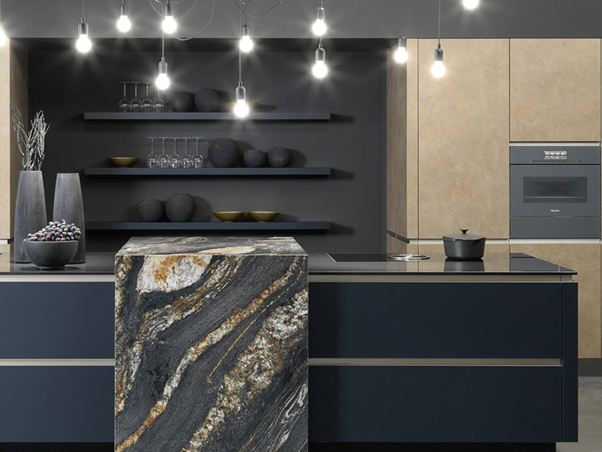 Granite in the kitchen is on trend - find inspiration | hansgrohe INT