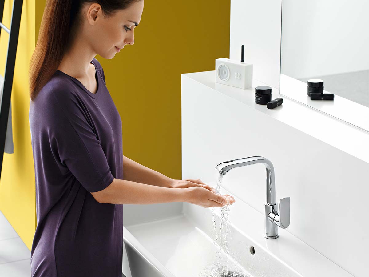 Modern & timeless bathroom faucets – Metris | hansgrohe CA