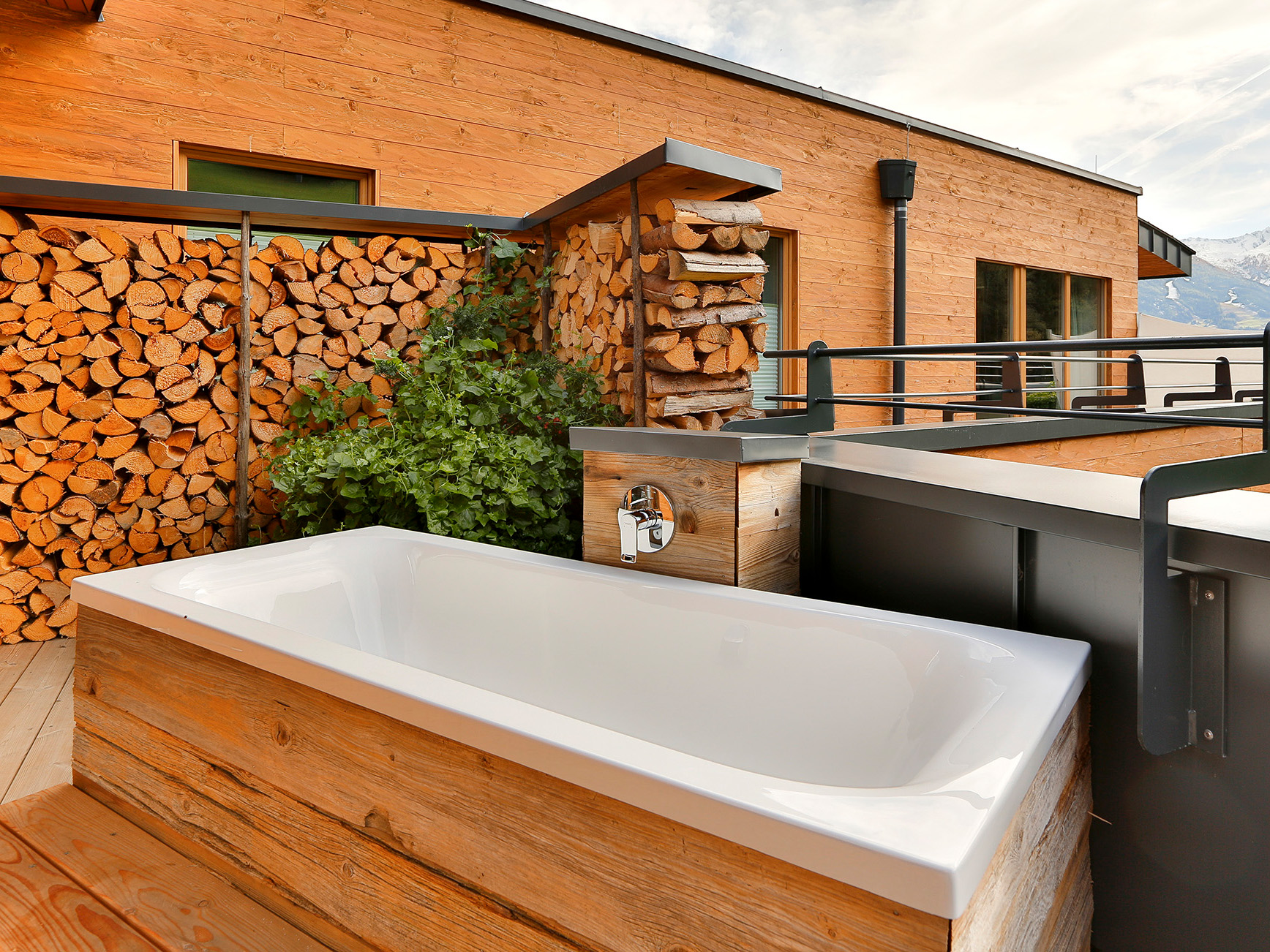 De badkamer in houtlook