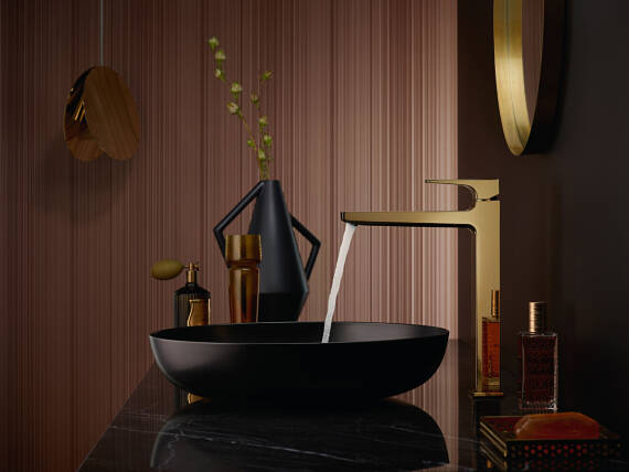 Metallic Wasserhahn in Polished Gold Optic \(hansgrohe\). Metallic Wasserhahn in Polished Gold Optic \(hansgrohe\).