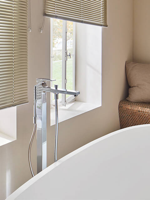 Badrumsblandare i tidlöst ren design.