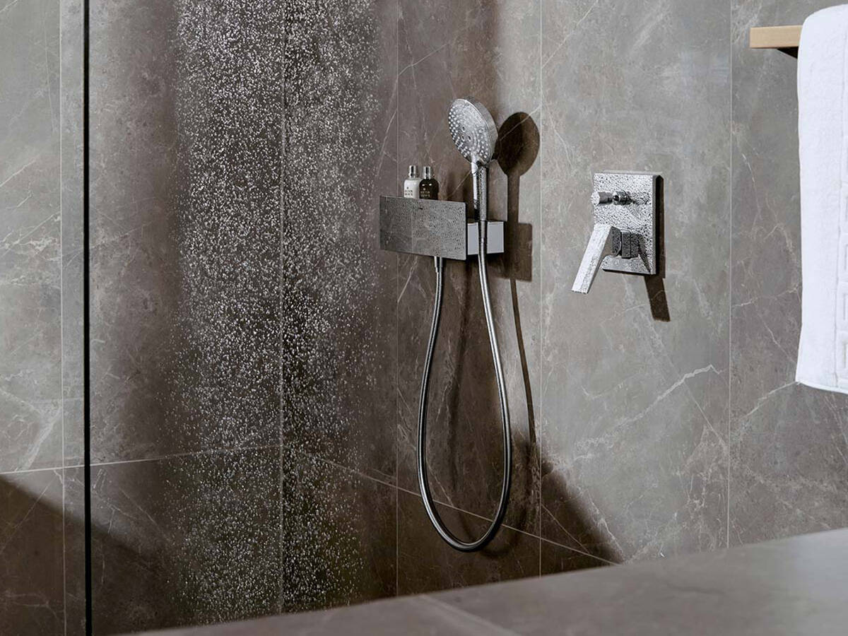 hansgrohe Metropole Shower Mixer Tap Flush-Mounted Single-Lever Shower Mixer Brushed Black Chrome