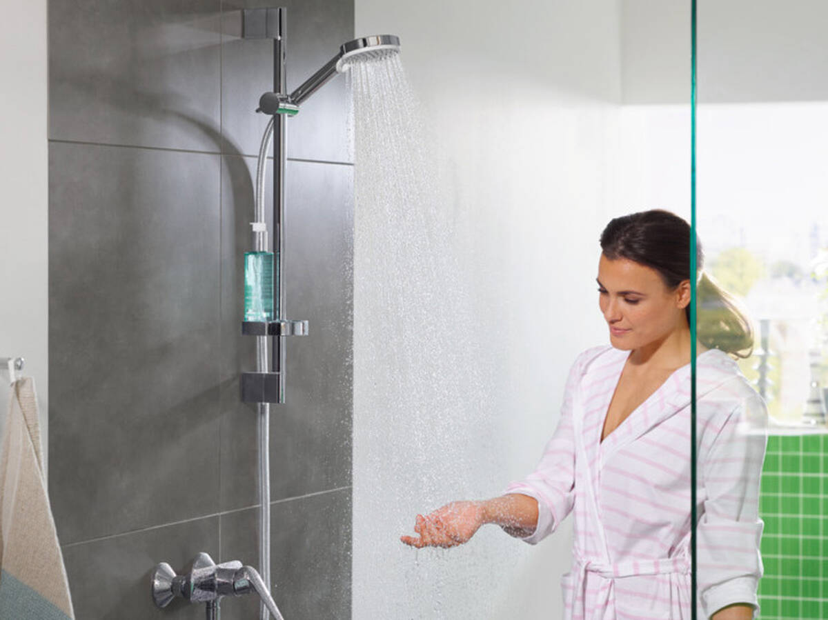 Climate-friendly EcoRight faucets & showers save water.