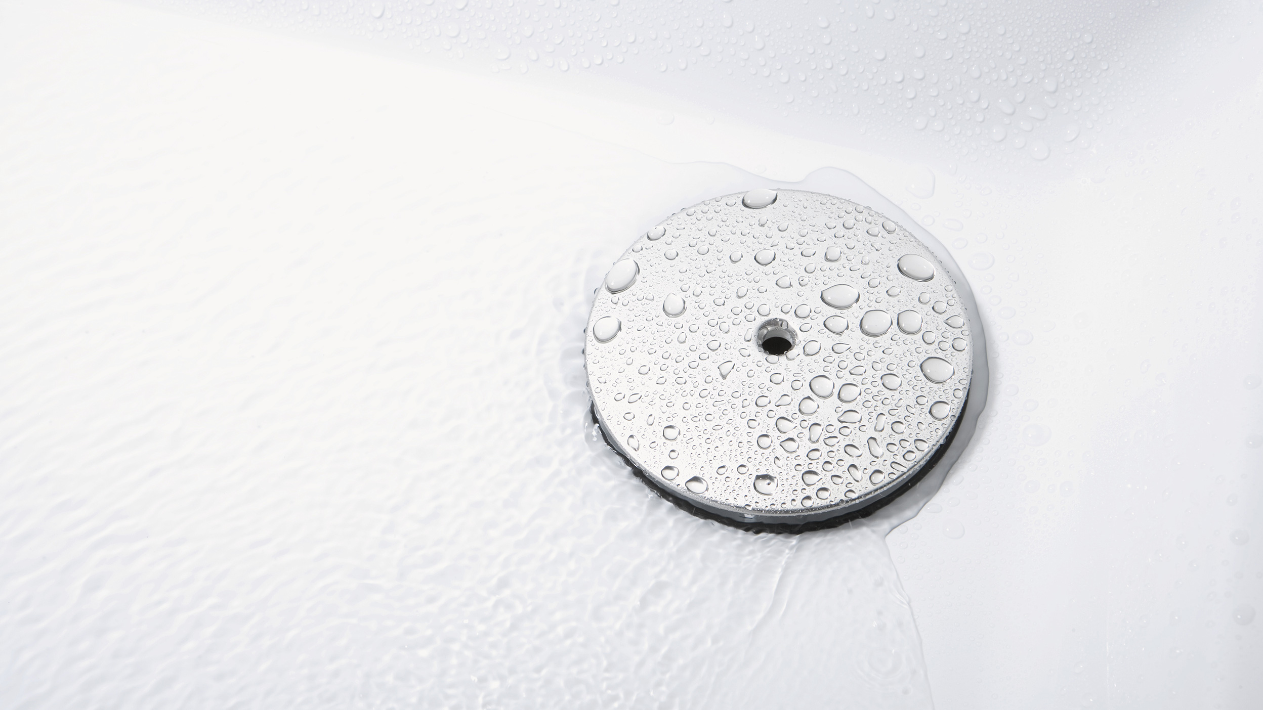 RainDrain douchegoot in matzwart.