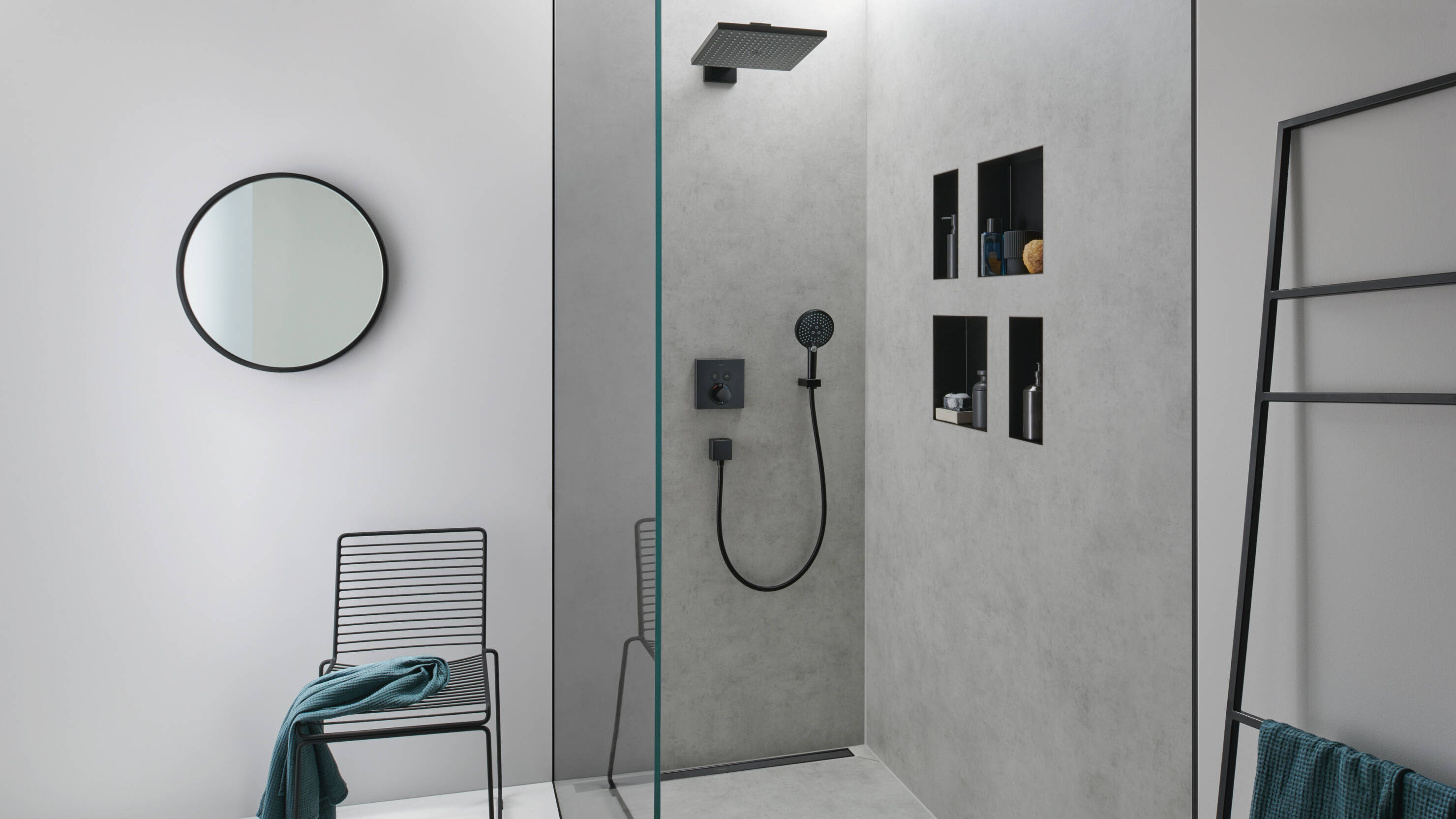 Hansgrohe bathroom accessories set