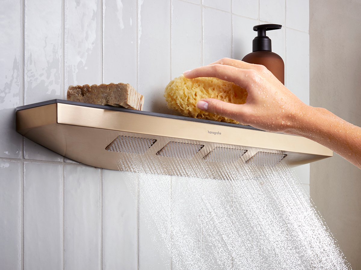 Shoulder showers and body jets for your showerplace
