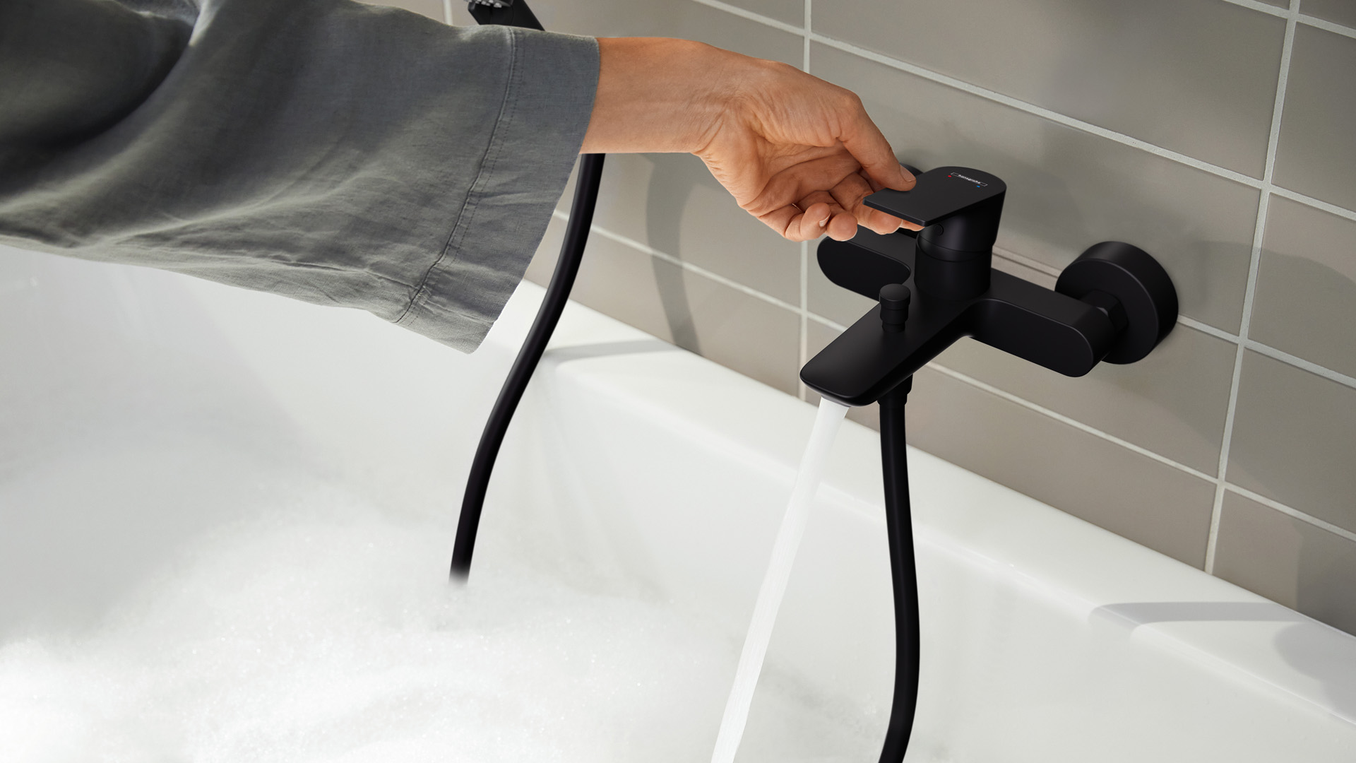 Rebris Faucets: Modern Design in Two Variants