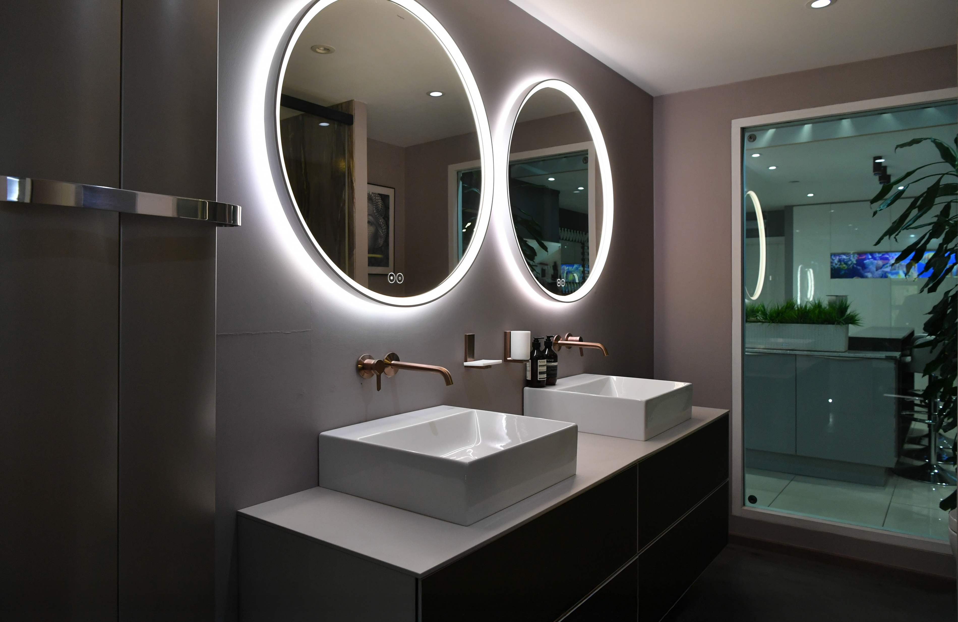 Shining a Spotlight on Showrooms