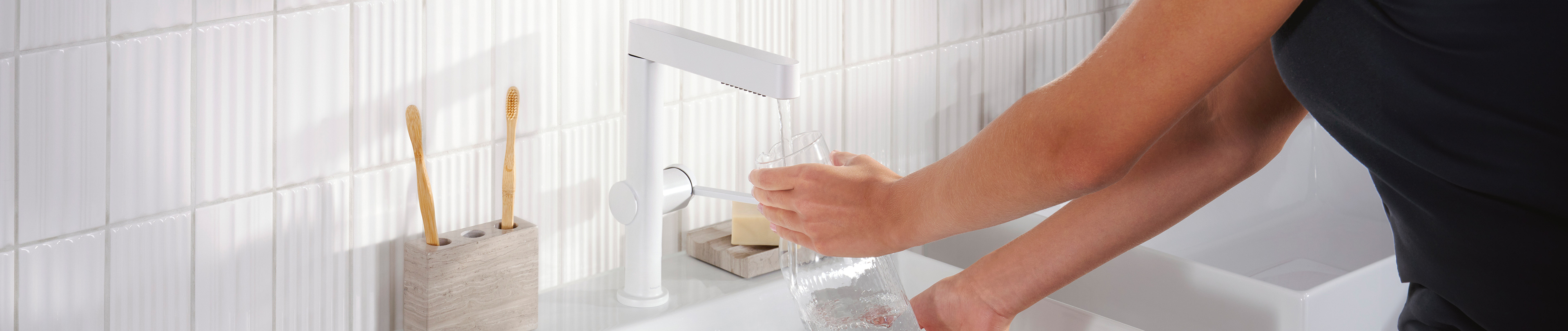 Vòi bệ rửa Finoris của hansgrohe.