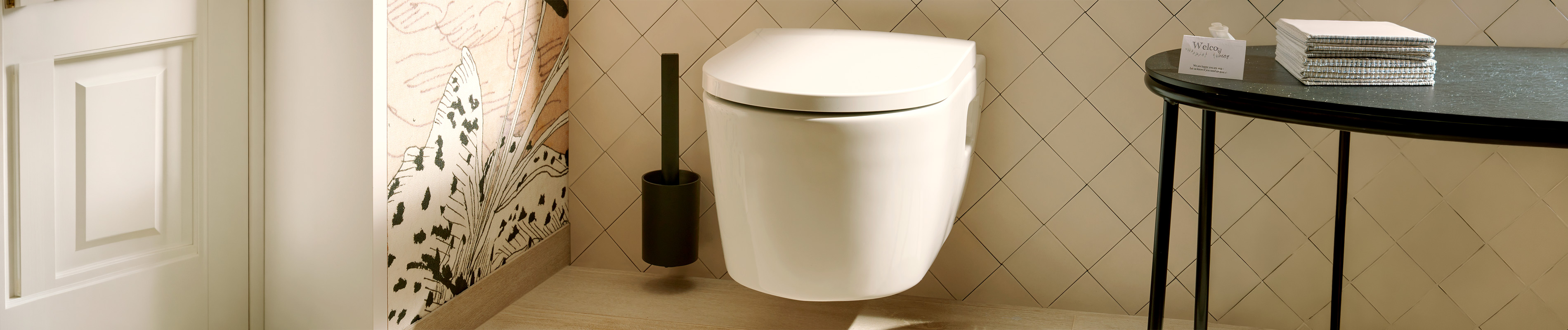 Držák na toaletní kartáč z řady hansgrohe WallStoris.